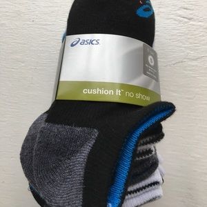 ASIC no show running socks,  size small NWT